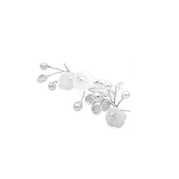 Hårdekoration blommor med vit  satinband